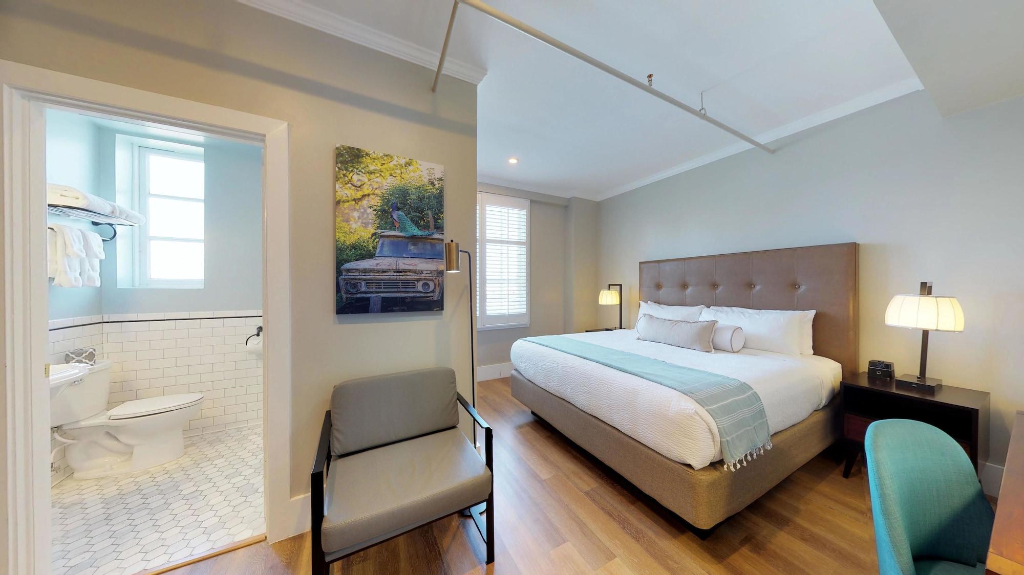 Petaluma, Tapestry Collection By Hilton 4*